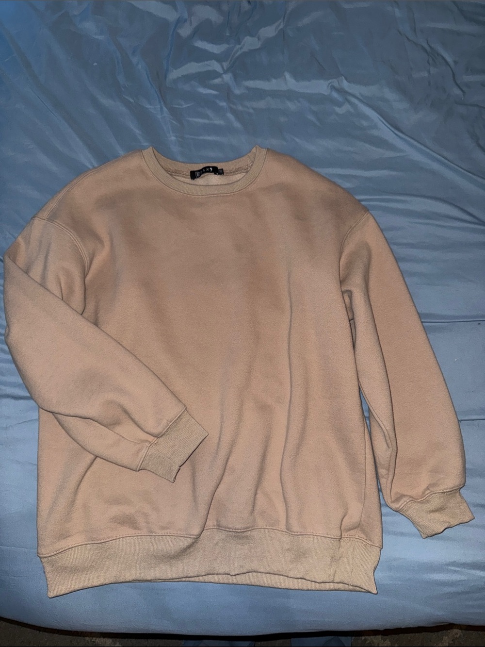 Women’s oversized Crewneck Sweater in Light Beige — Classic Casual Pullover